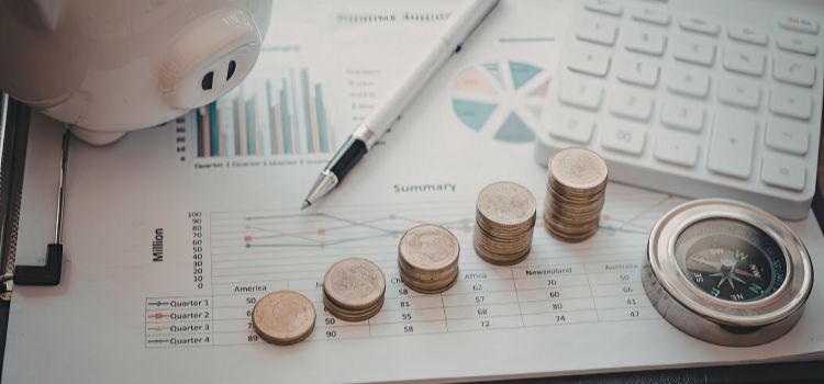How to Stop Living Paycheque to Paycheque savings chart